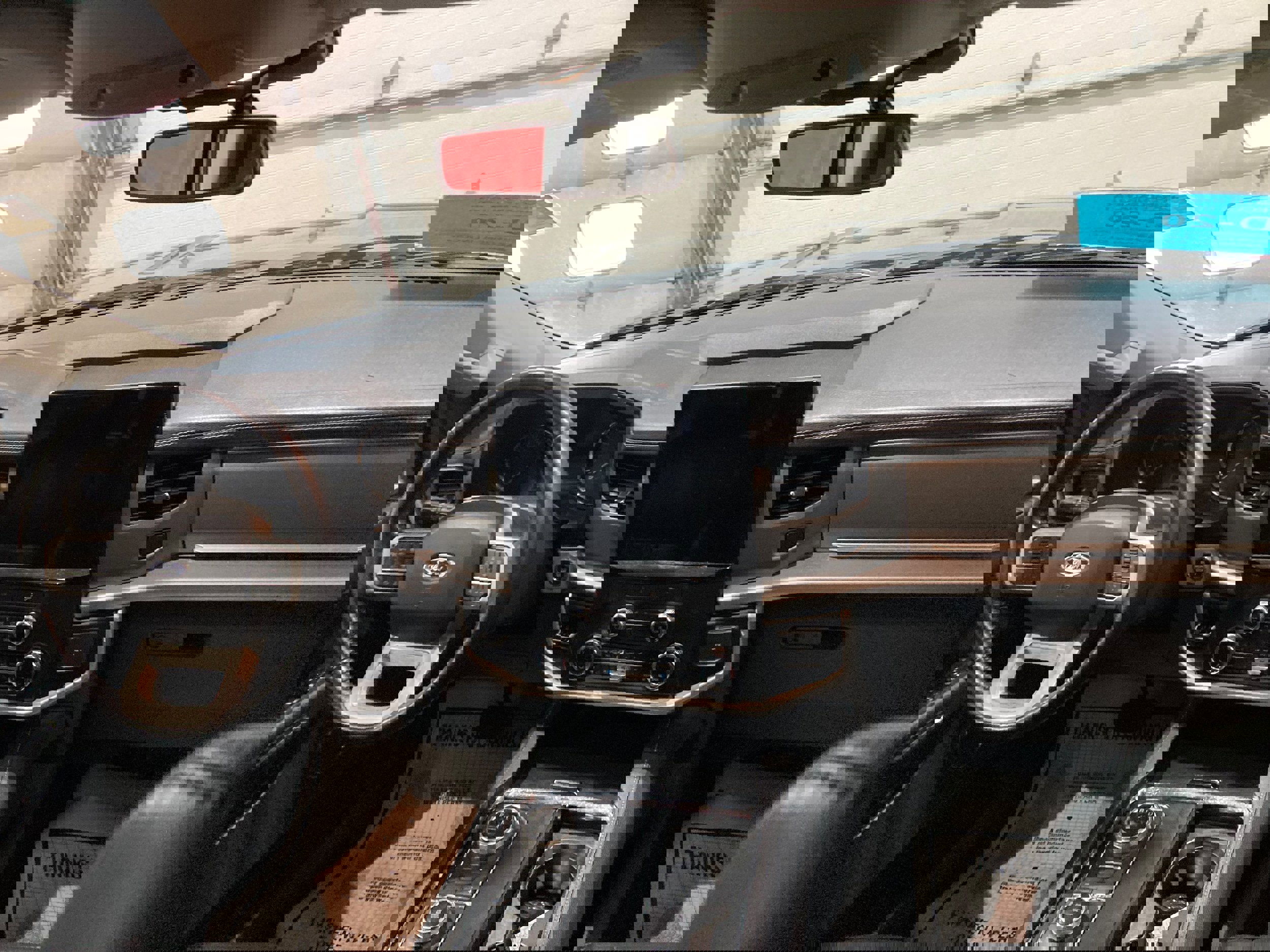 Used 2022 Ford Expedition Max XLT image 13