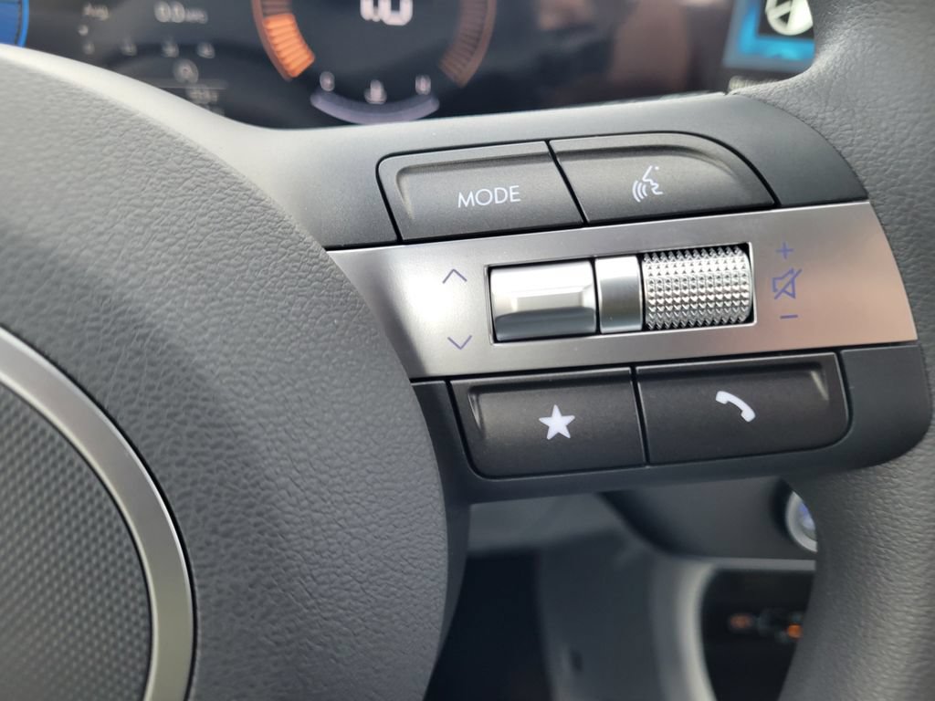New 2026 Hyundai Kona SE AWD/4WD image 19