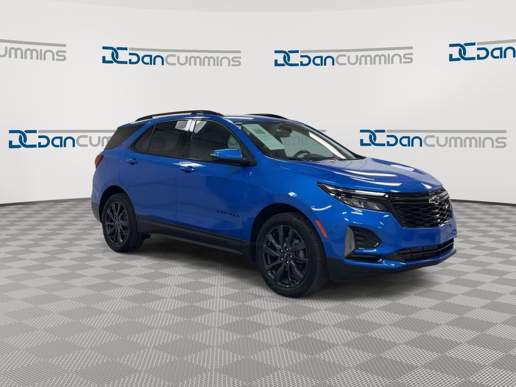Used 2024 Chevrolet Equinox RS image 2