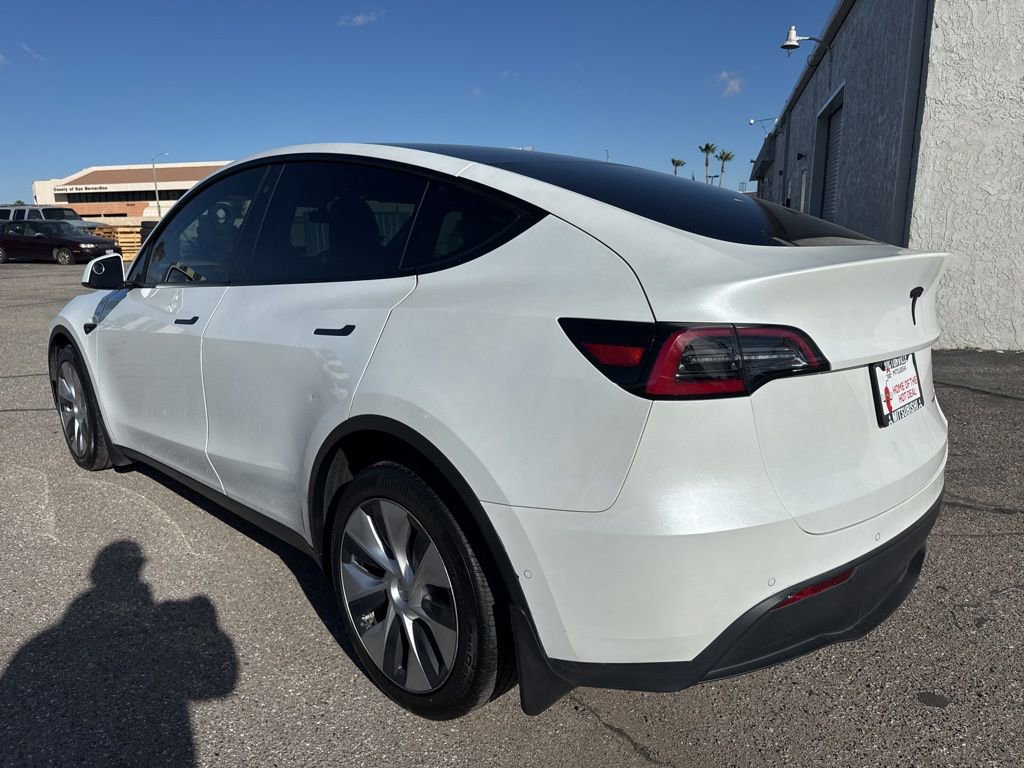 Used 2020 Tesla Model Y Long Range image 5