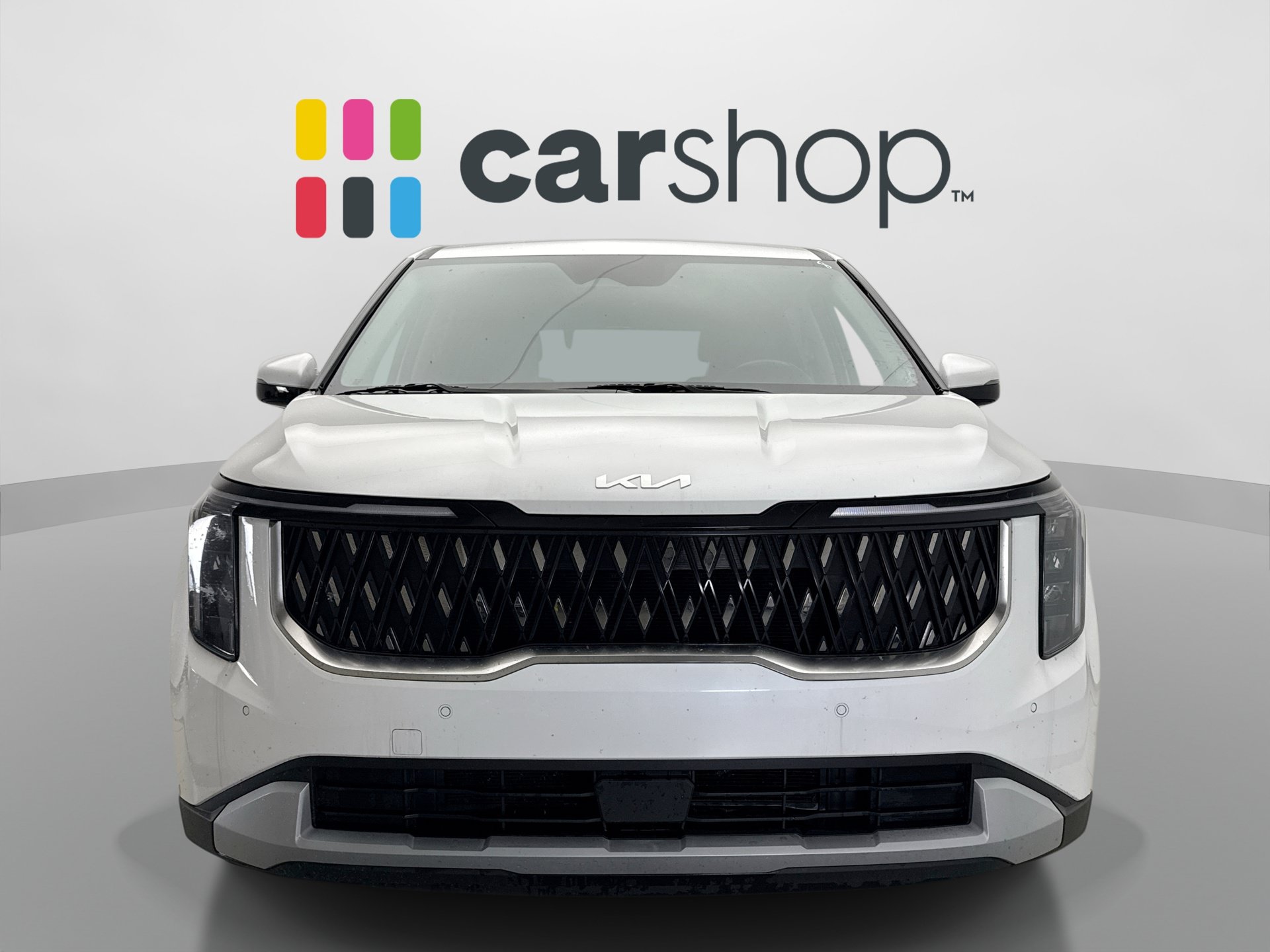 Used 2025 Kia Carnival FWD image 8