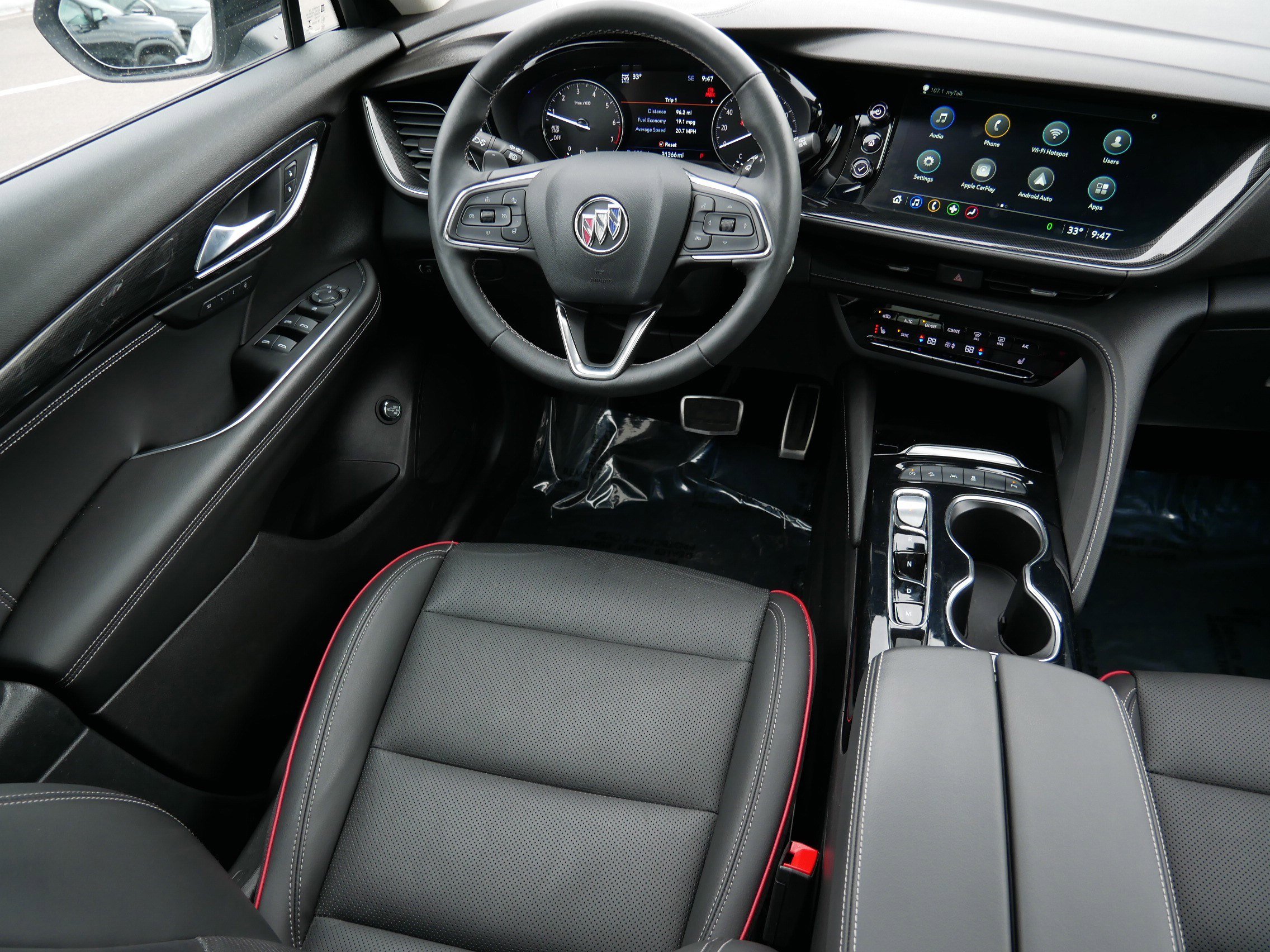 Used 2023 Buick Envision Essence w/ Sport Touring Package image 9