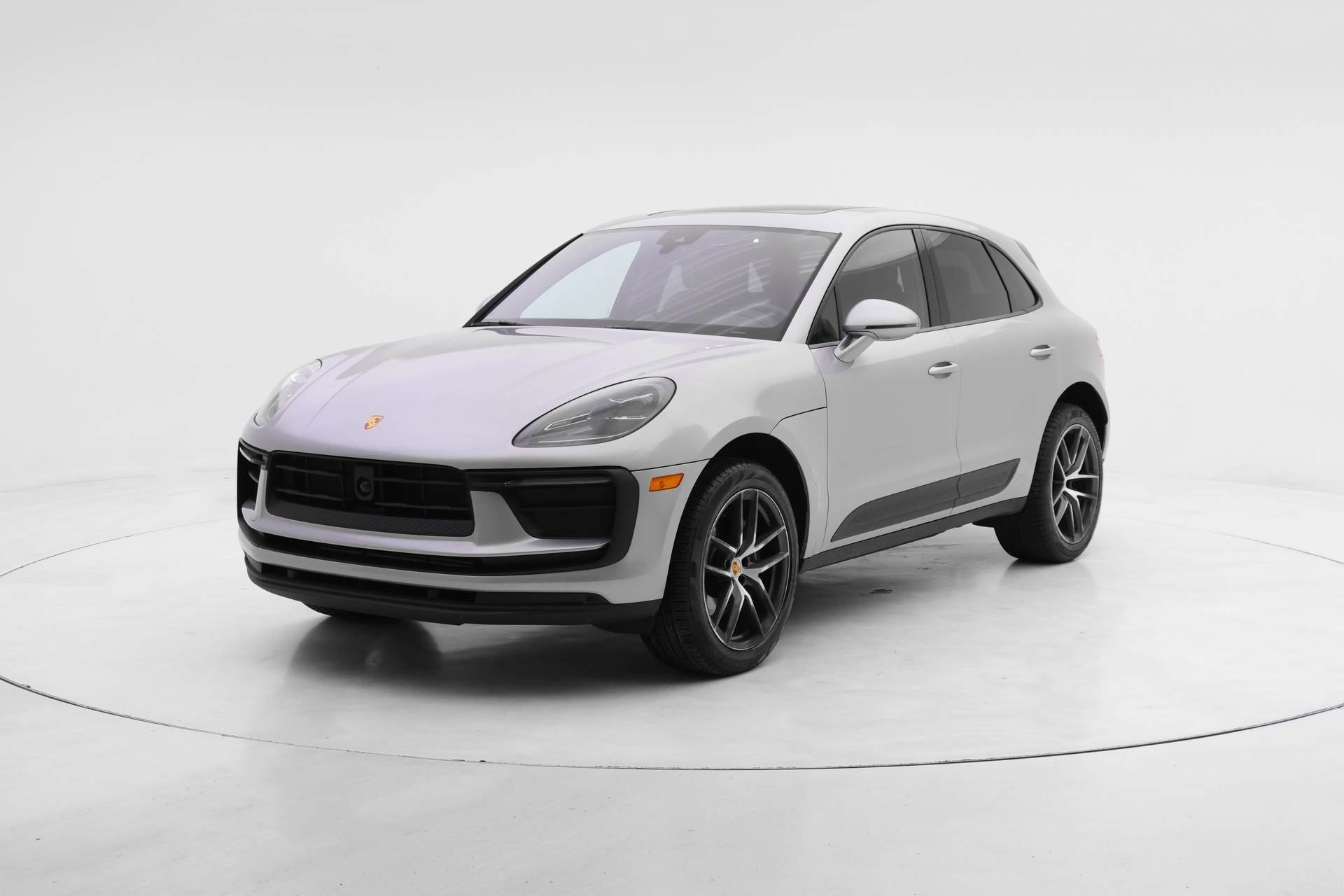 Certified 2024 Porsche Macan
