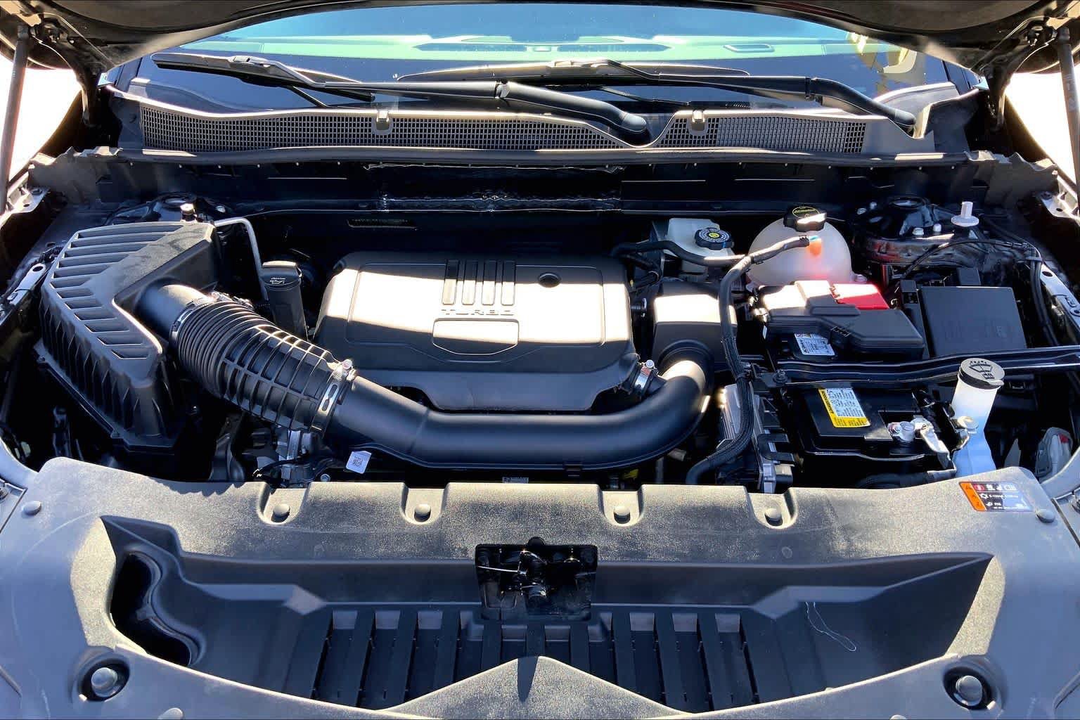 Used 2025 Chevrolet Blazer LT FWD image 28