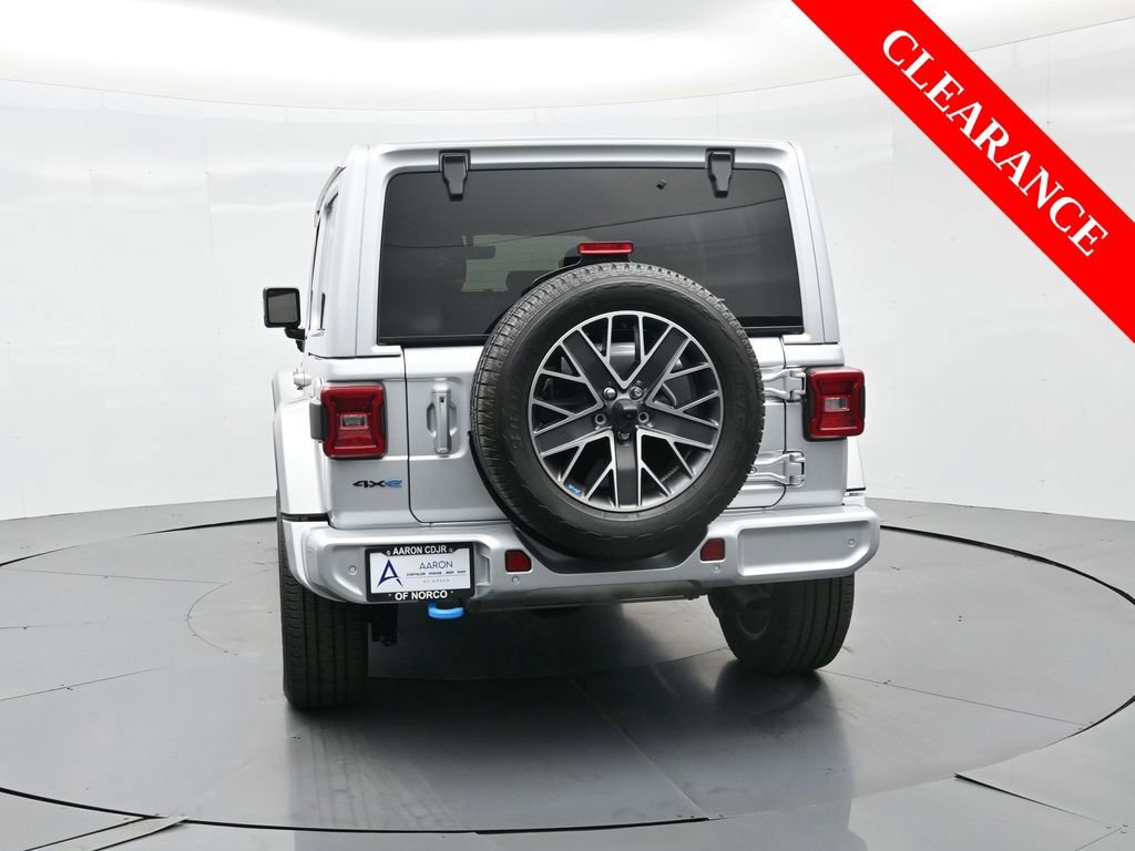 Used 2022 Jeep Wrangler Unlimited Sahara image 8
