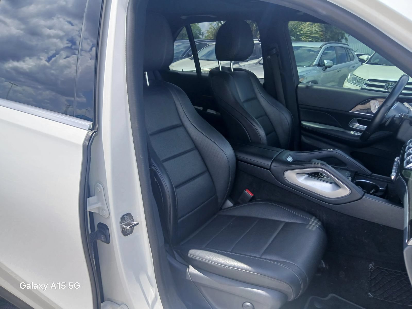 Used 2020 Mercedes-Benz GLE 350 4MATIC image 19