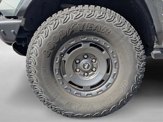 Used 2023 Ford Bronco Everglades image 18