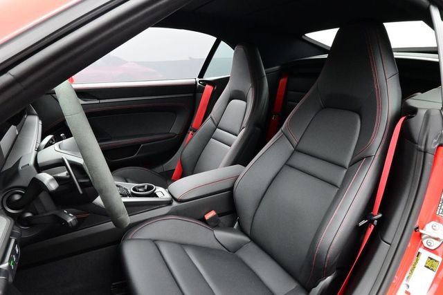 Certified 2025 Porsche 911 Carrera RWD image 5