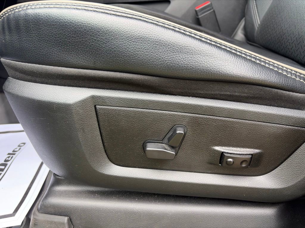 Used 2024 RAM 3500 Laramie w/ Night Edition AWD/4WD image 17