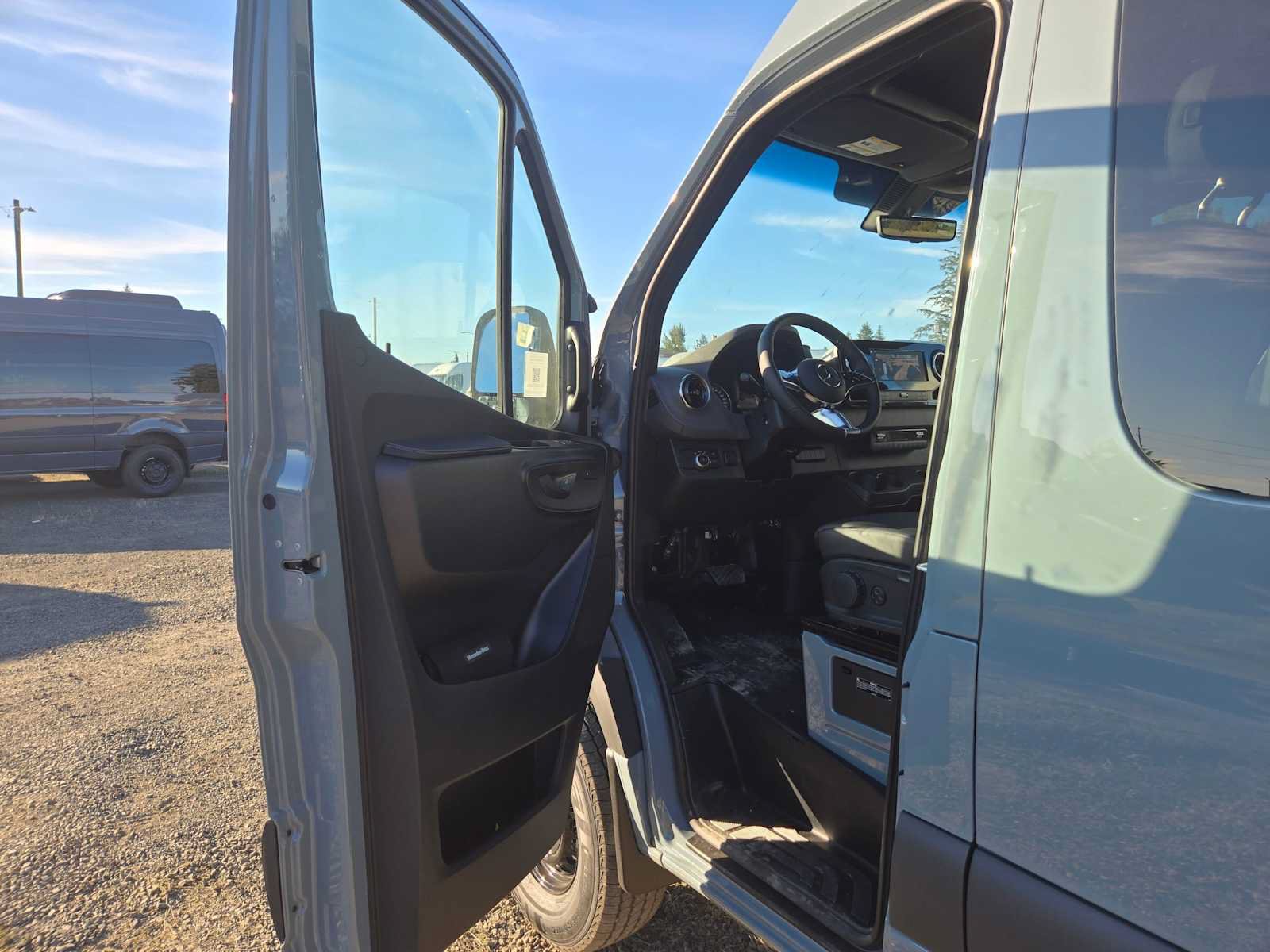 New 2026 Mercedes-Benz Sprinter 2500 image 21