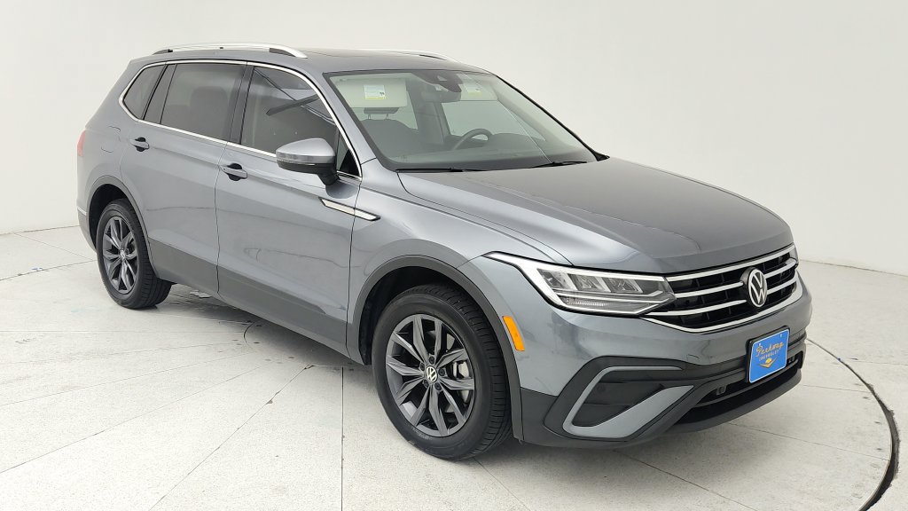 Used 2023 Volkswagen Tiguan SE