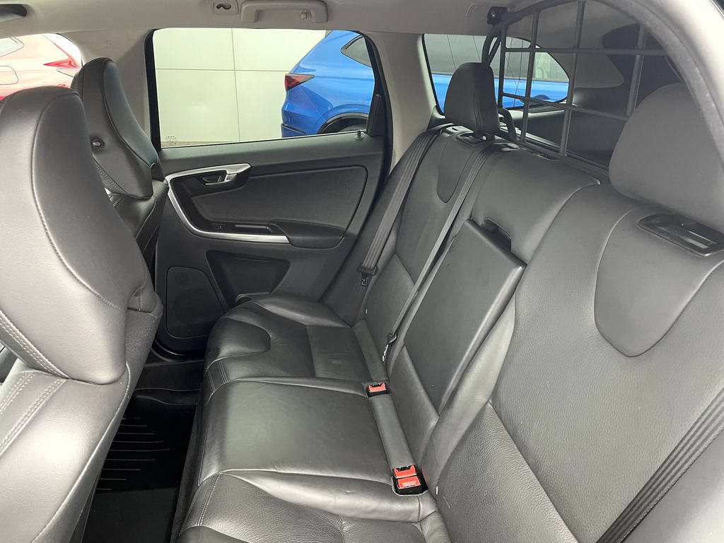 Used 2014 Volvo XC60 3.2 AWD/4WD image 9