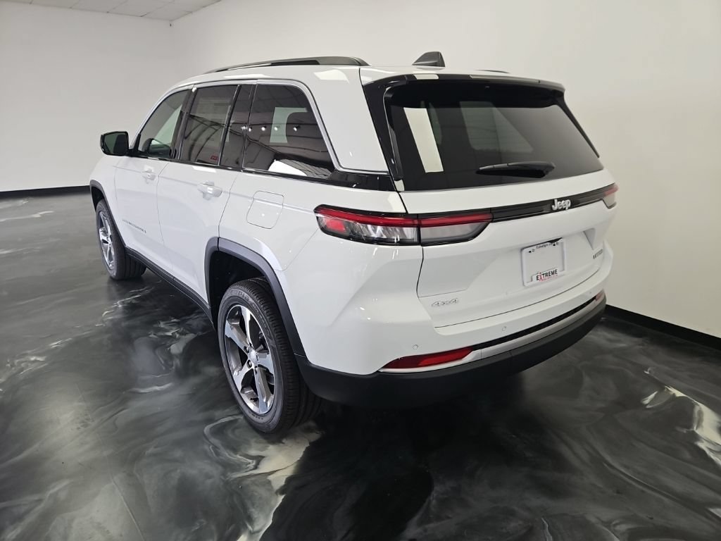 New 2026 Jeep Grand Cherokee Limited AWD/4WD image 21