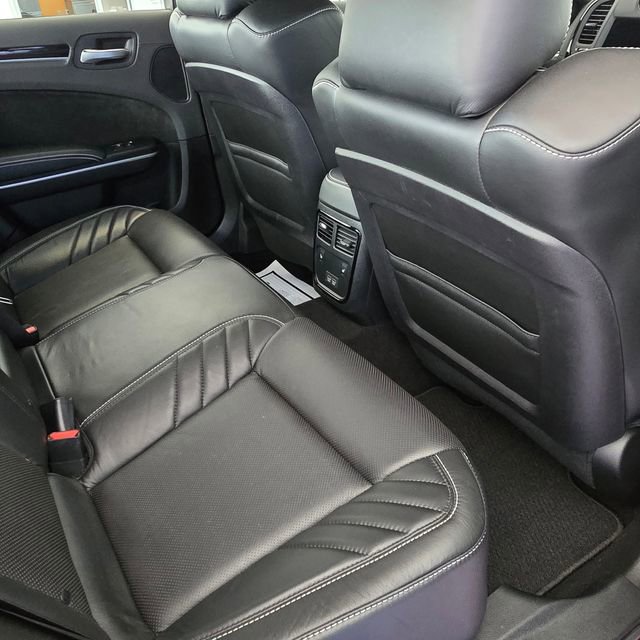 Used 2023 Chrysler 300 C RWD image 20