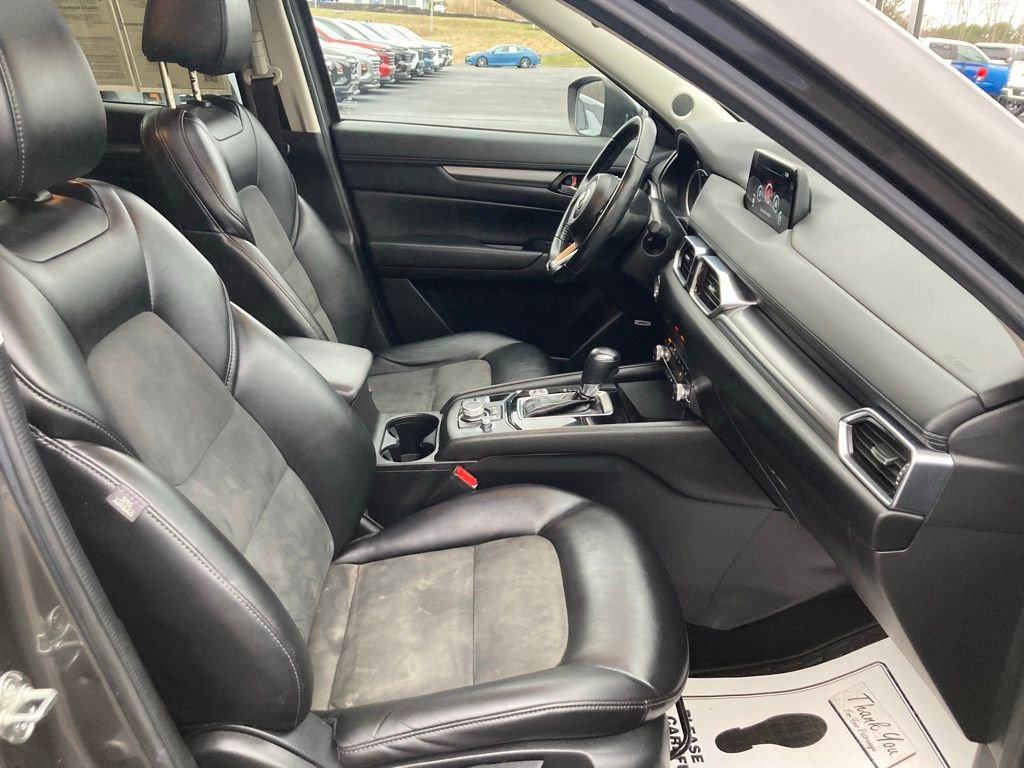 Used 2019 MAZDA CX-5 Touring image 37