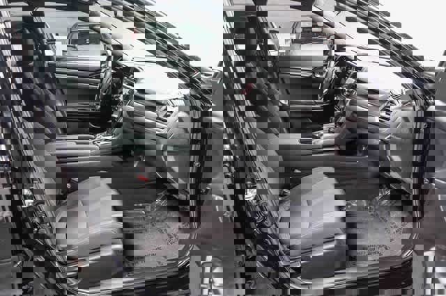 Used 2018 Honda Civic Sport image 16