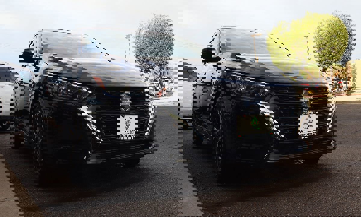 Used 2024 Nissan Sentra SV image 18