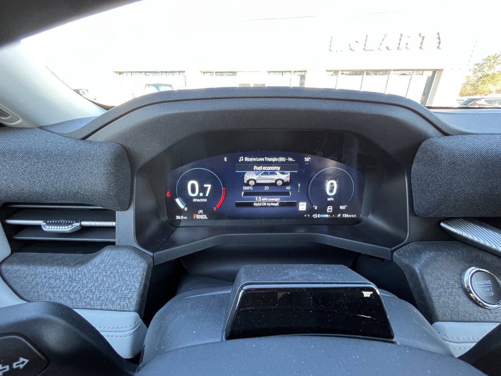 New 2026 Ford Explorer Platinum w/ LUX Leather Package image 9