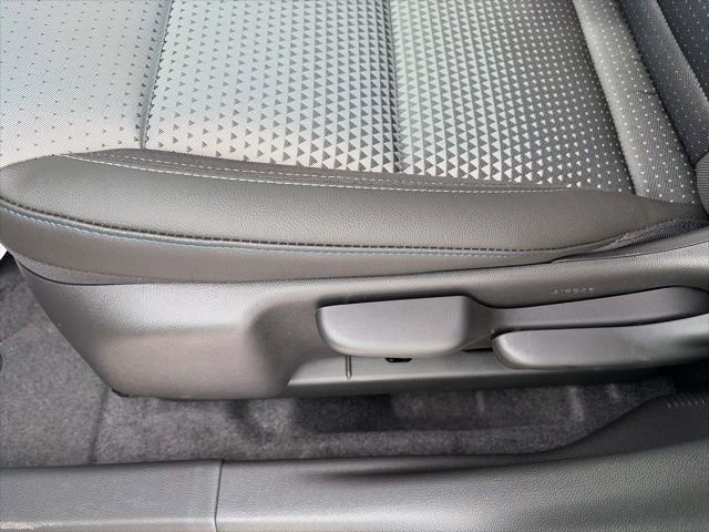 New 2026 Chevrolet Trax LT w/ Driver Confidence Package FWD image 18