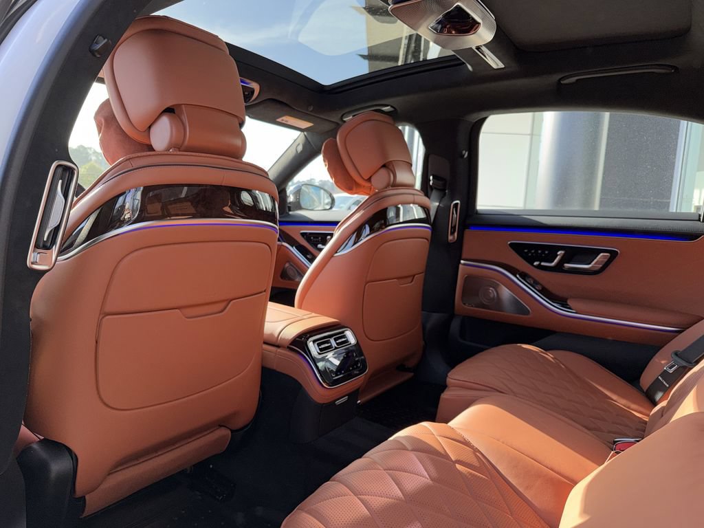 New 2026 Mercedes-Benz S 580 4MATIC Sedan image 8