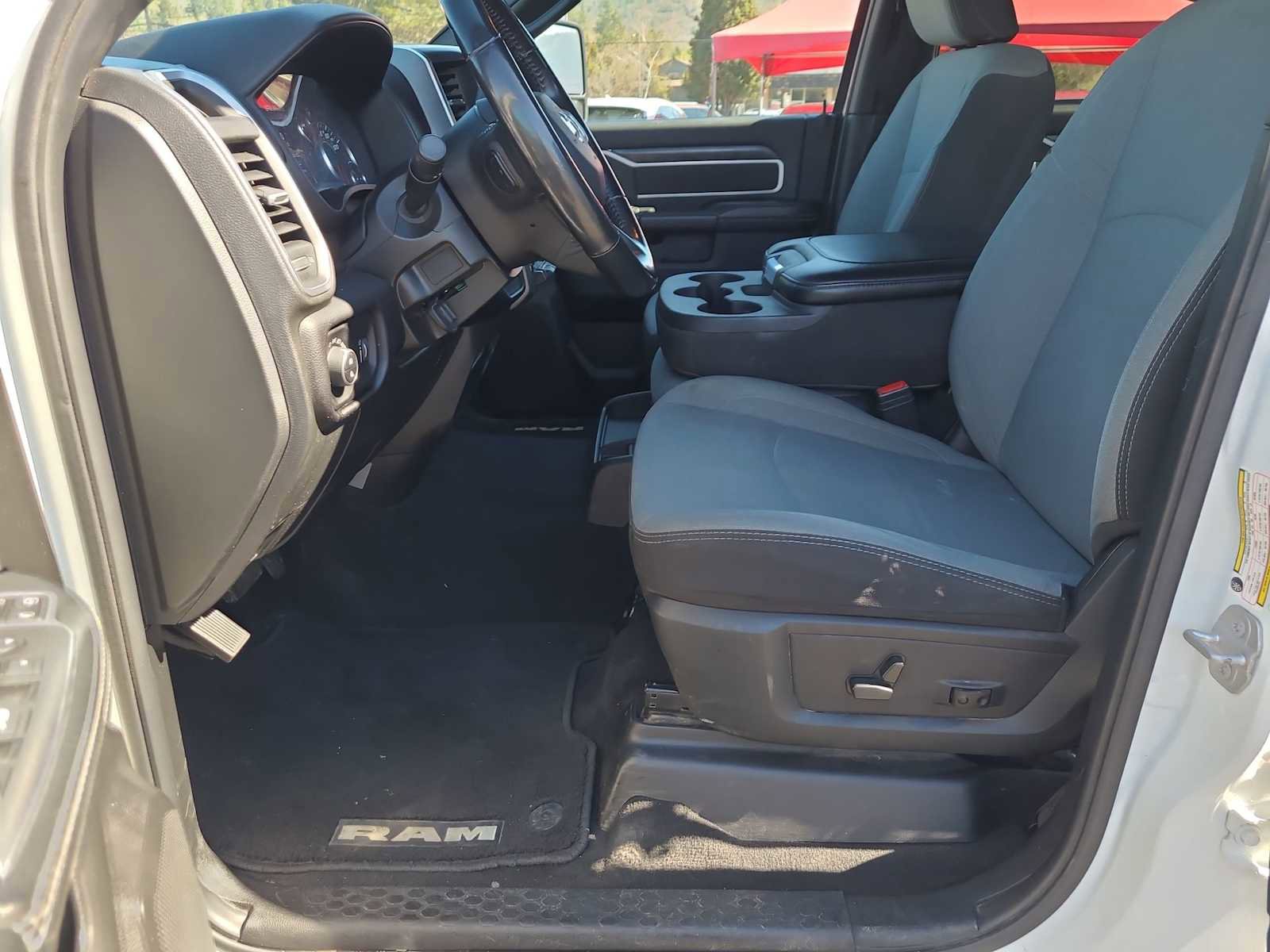 Used 2024 RAM 3500 Big Horn image 19