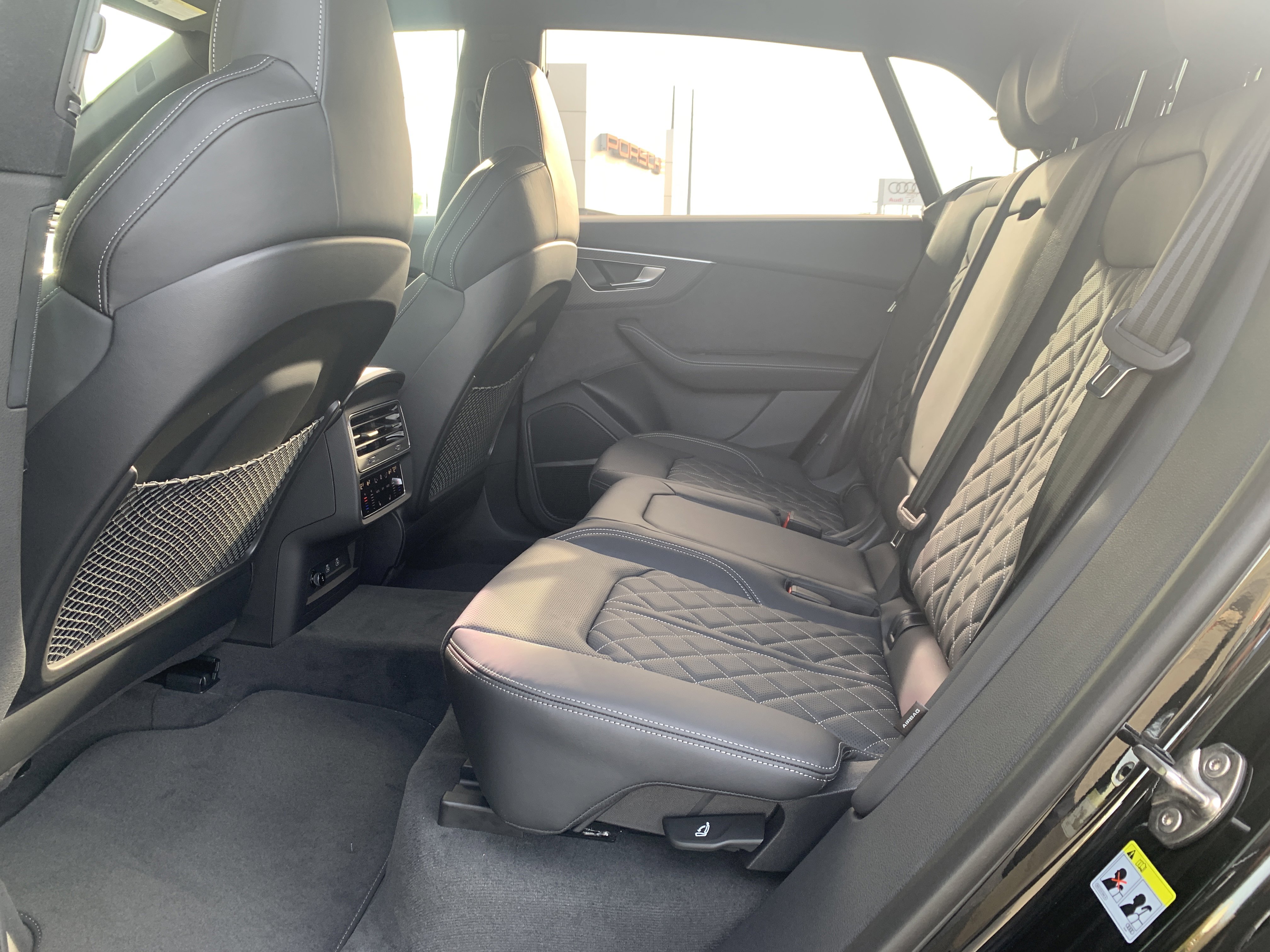 New 2026 Audi SQ8 Premium Plus image 30