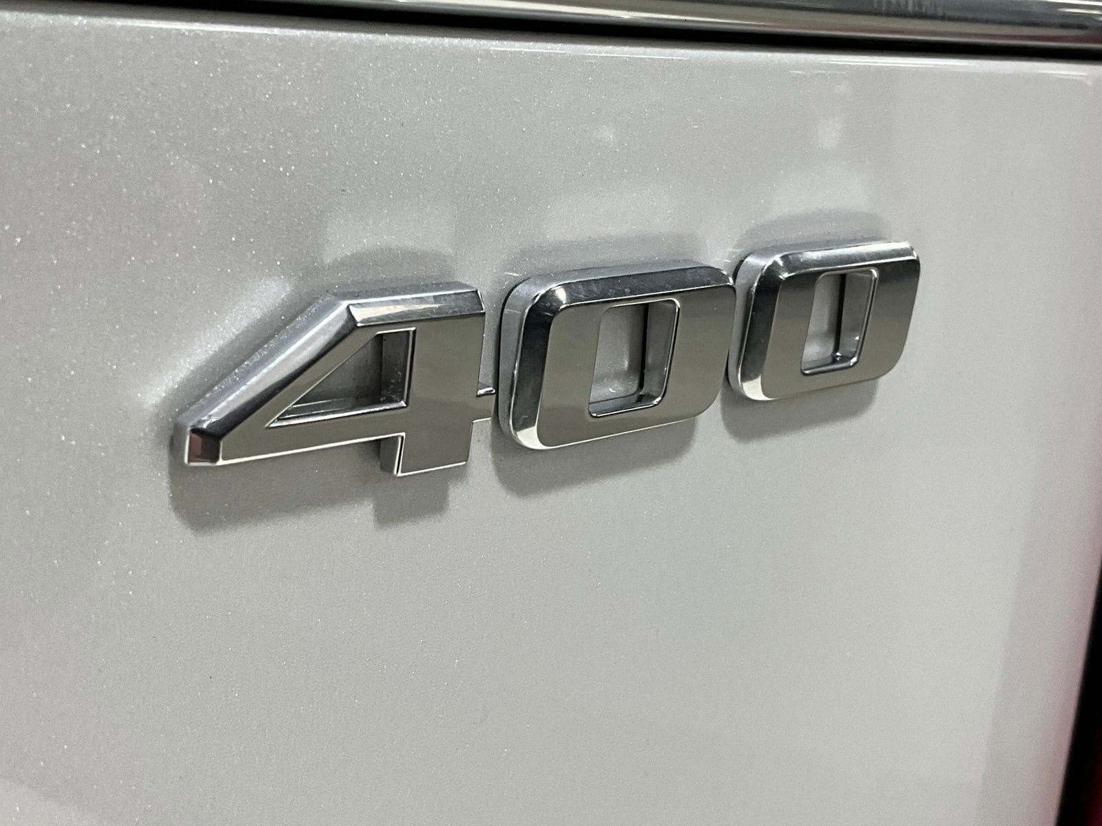 Used 2024 Cadillac XT6 Premium Luxury w/ Technology Package image 9