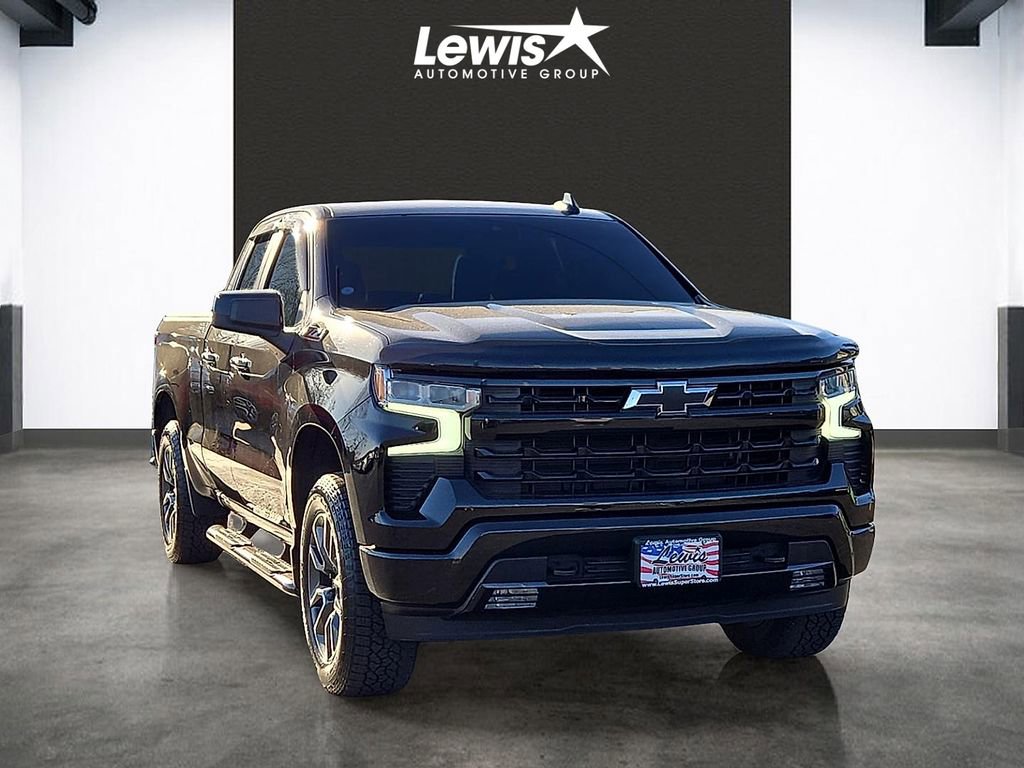 Used 2023 Chevrolet Silverado 1500 RST AWD/4WD image 6