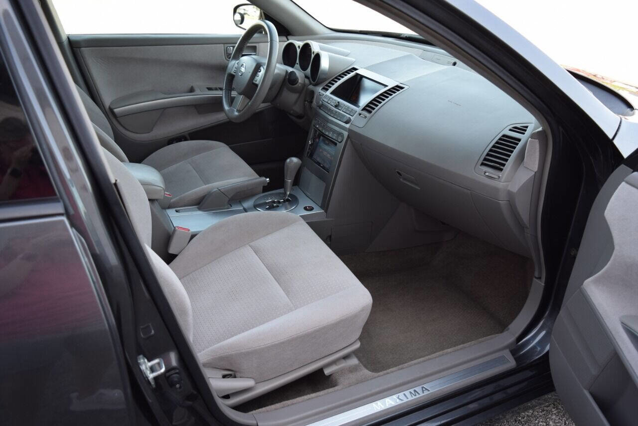 Used 2005 Nissan Maxima 3.5 SE image 40