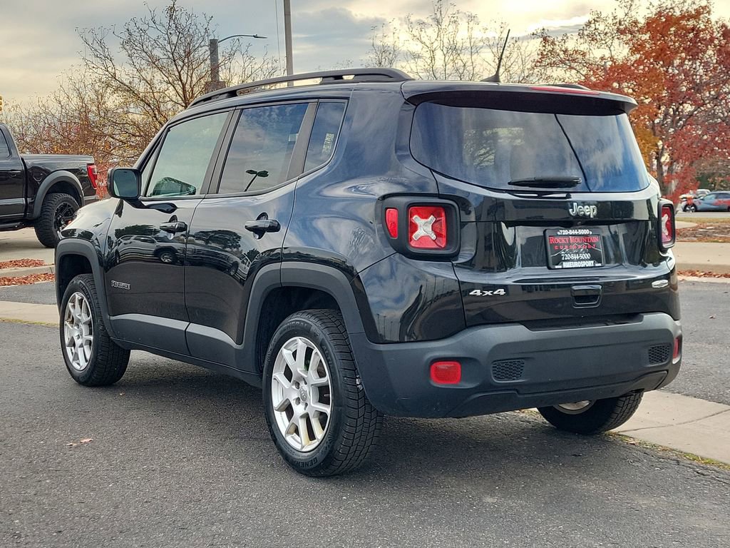 Used 2020 Jeep Renegade Latitude w/ Cold Weather Group image 7