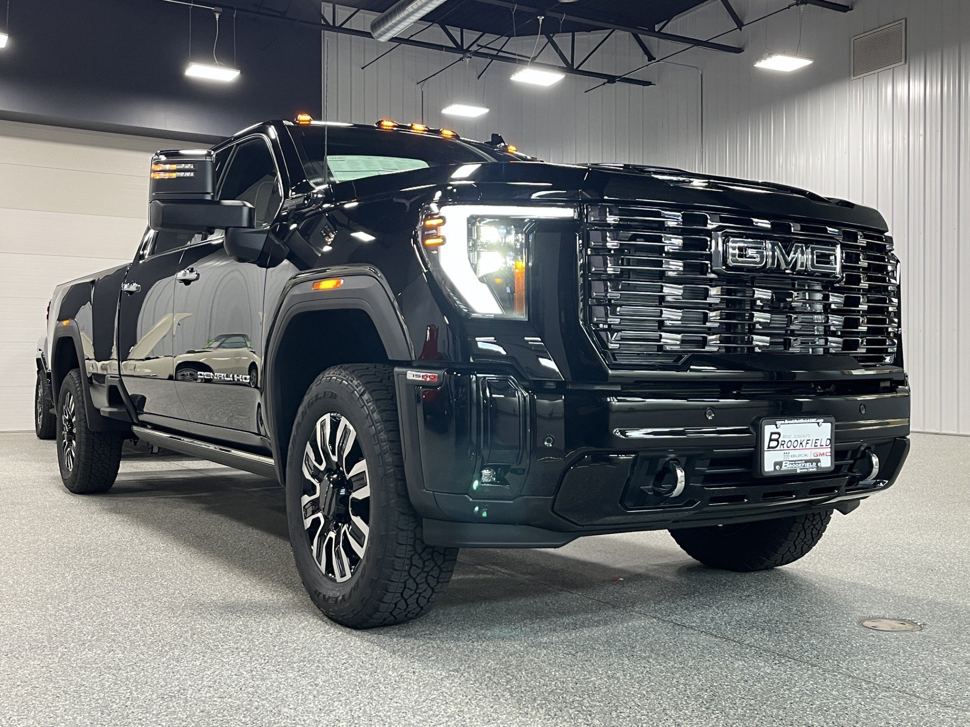 New 2026 GMC Sierra 3500 Denali Ultimate AWD/4WD image 5