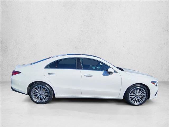 Used 2025 Mercedes-Benz CLA 250 image 4