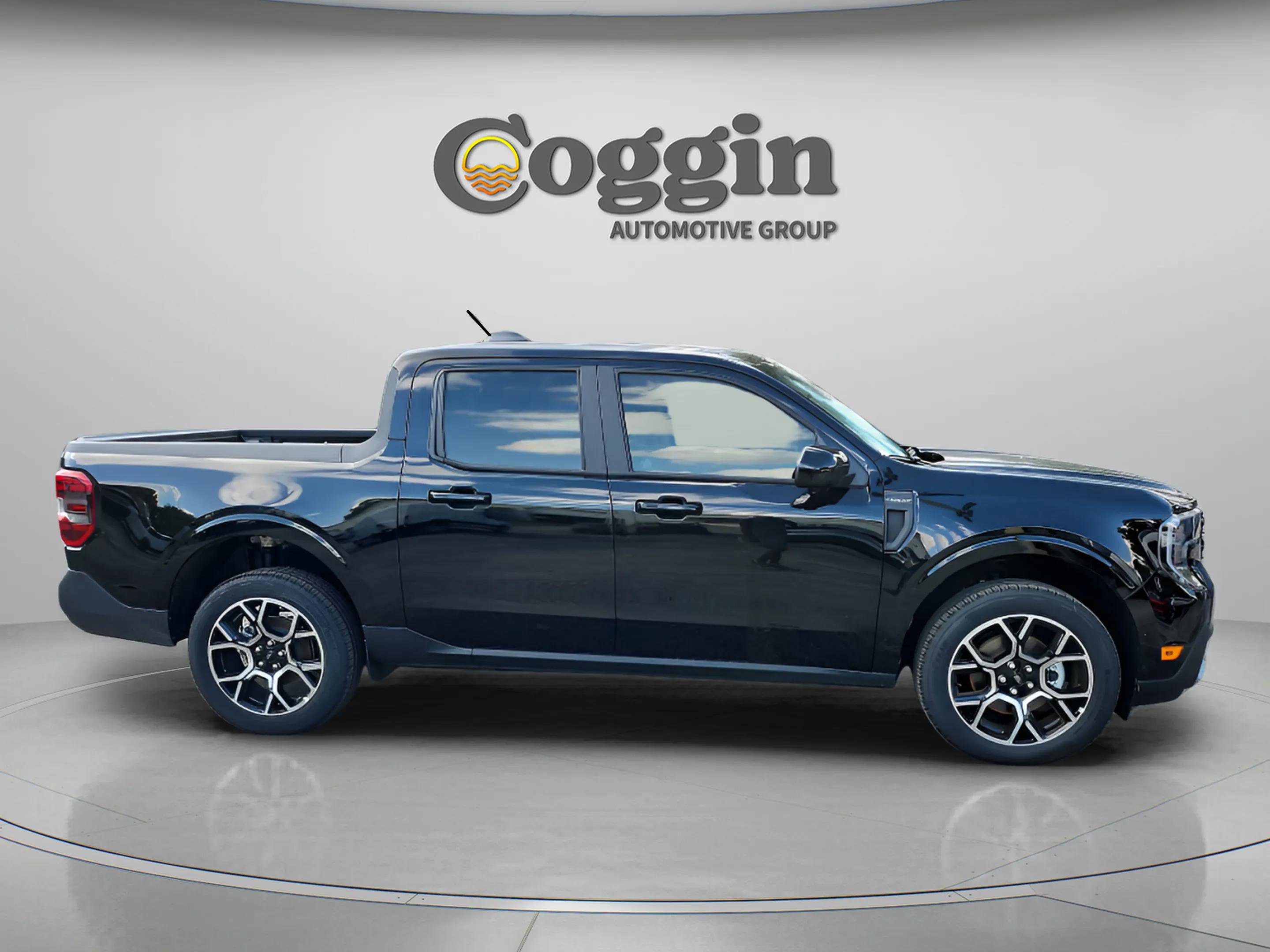 New 2025 Ford Maverick Lariat image 6