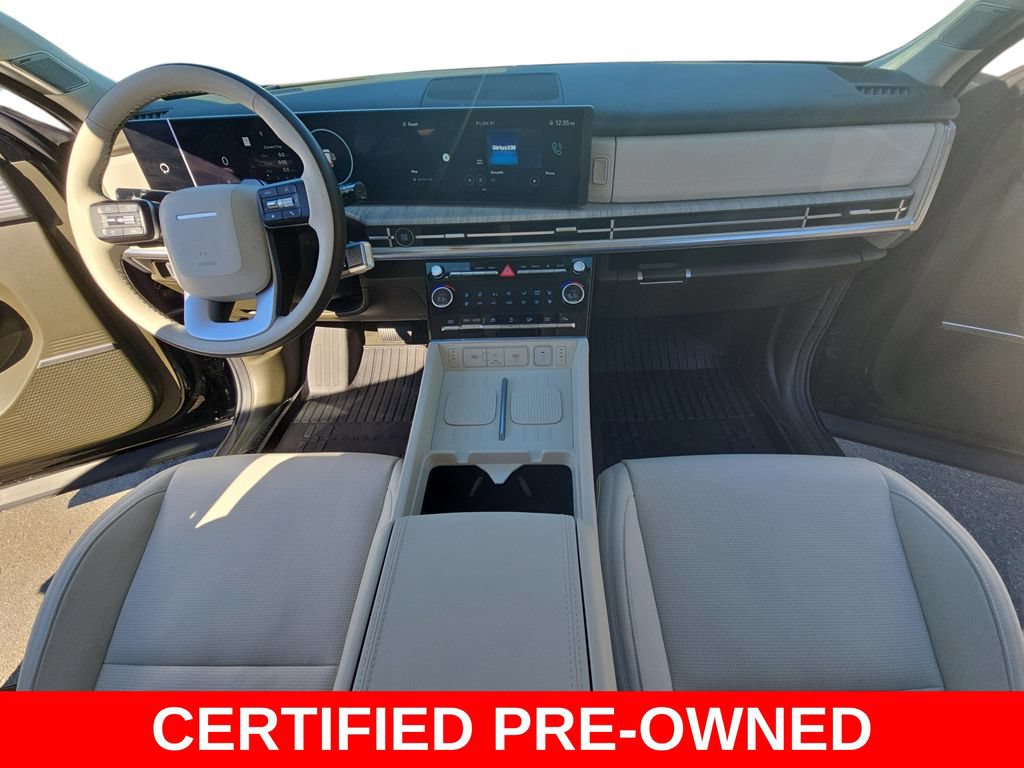 Used 2025 Hyundai Santa Fe Calligraphy AWD/4WD image 9