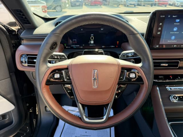 Used 2025 Lincoln Aviator Reserve w/ Equipment Group 201A image 44
