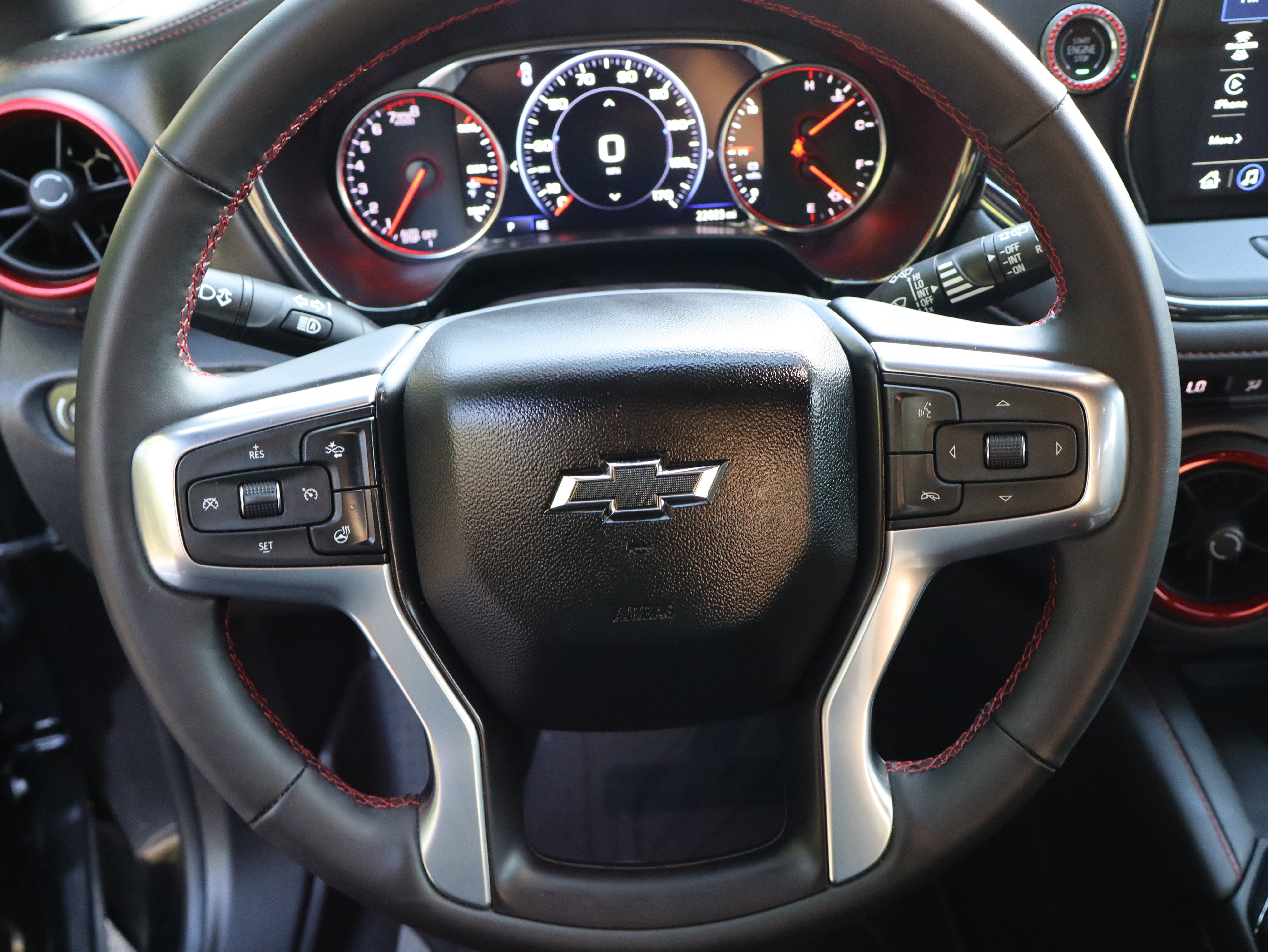 Used 2024 Chevrolet Blazer RS w/ Driver Confidence II Package FWD image 25
