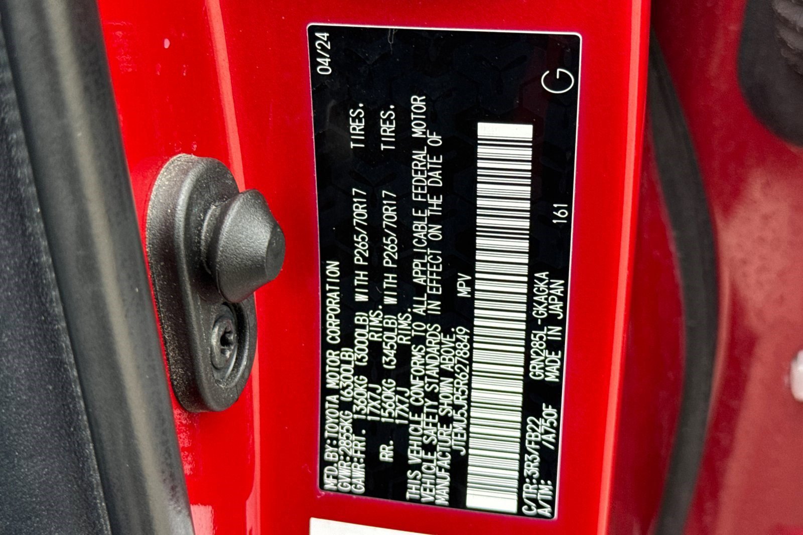 Certified 2024 Toyota 4Runner SR5 AWD/4WD image 22