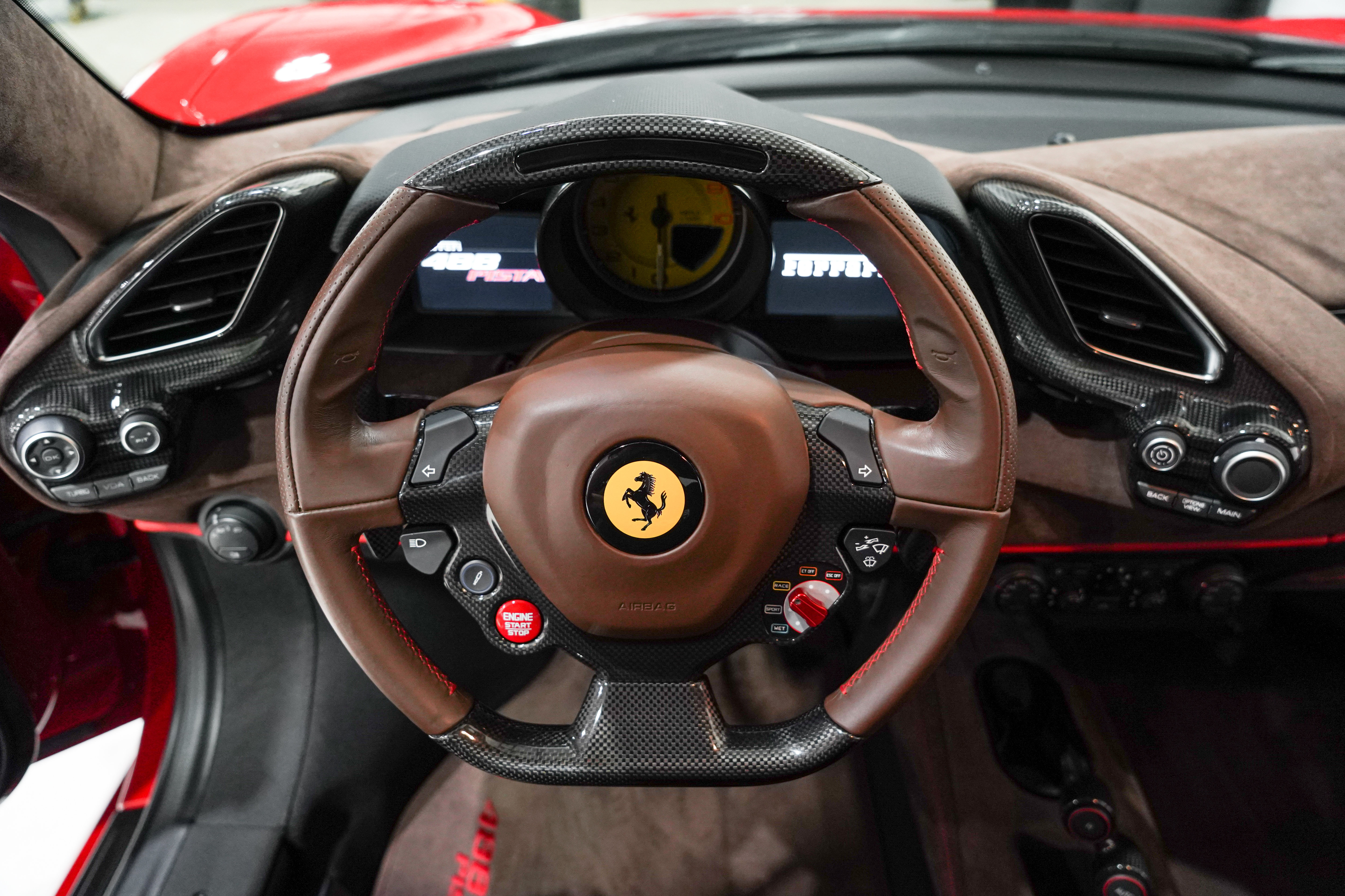 Used 2020 Ferrari 488 Pista Coupe RWD image 10
