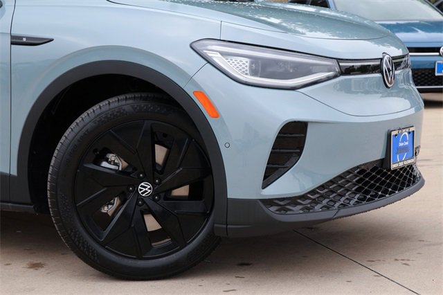 New 2025 Volkswagen ID.4 Pro S image 2