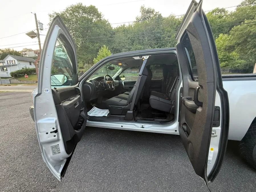 Used 2013 Chevrolet Silverado 1500 LT w/ All-Star Edition image 16