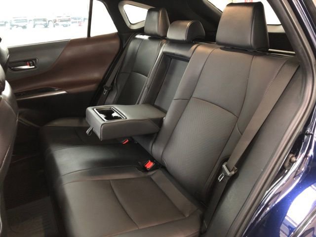 Used 2023 Toyota Venza Limited image 12