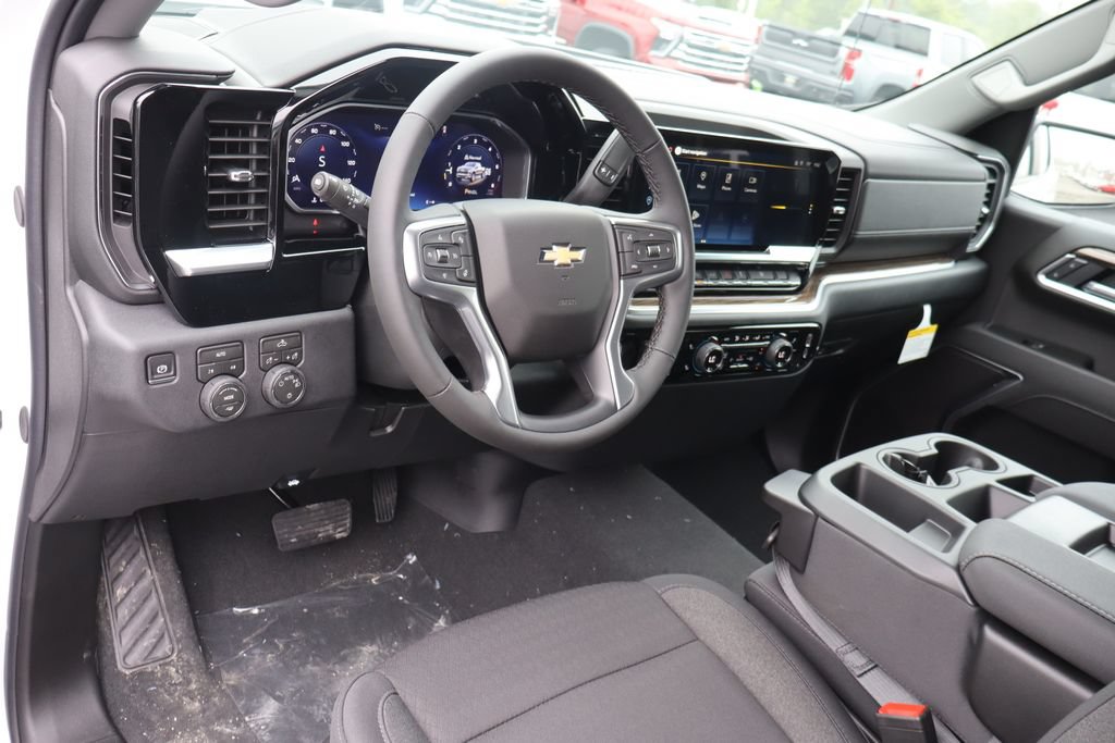 New 2026 Chevrolet Silverado 1500 LT AWD/4WD image 6