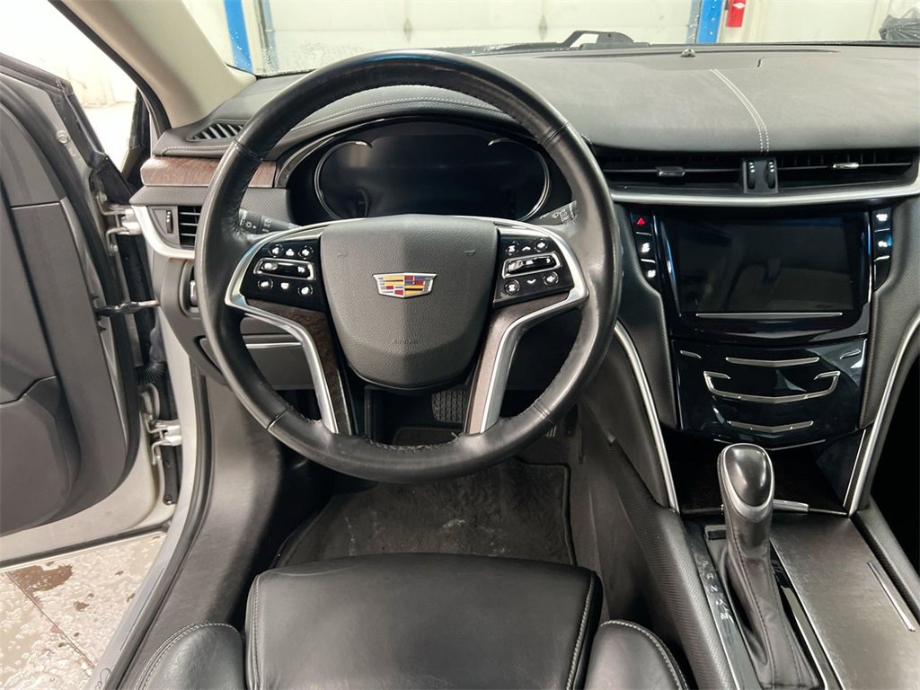 Used 2019 Cadillac XTS Premium Luxury image 20
