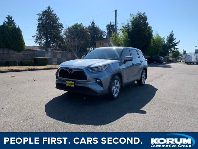 Used 2020 Toyota Highlander LE
