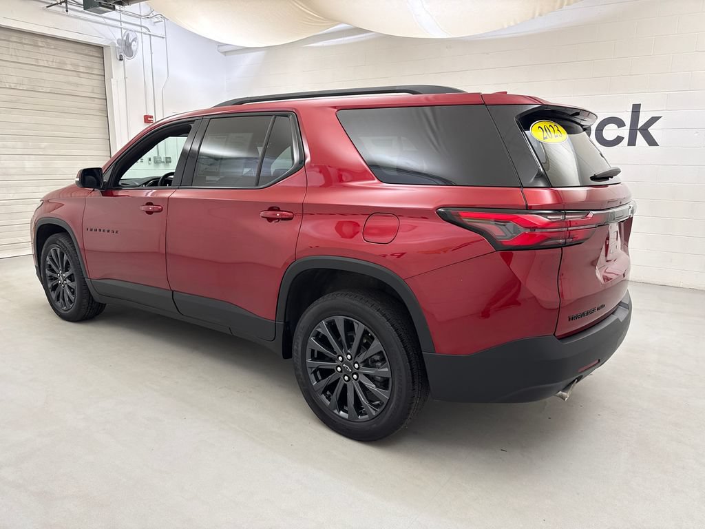 Used 2023 Chevrolet Traverse RS AWD/4WD image 3