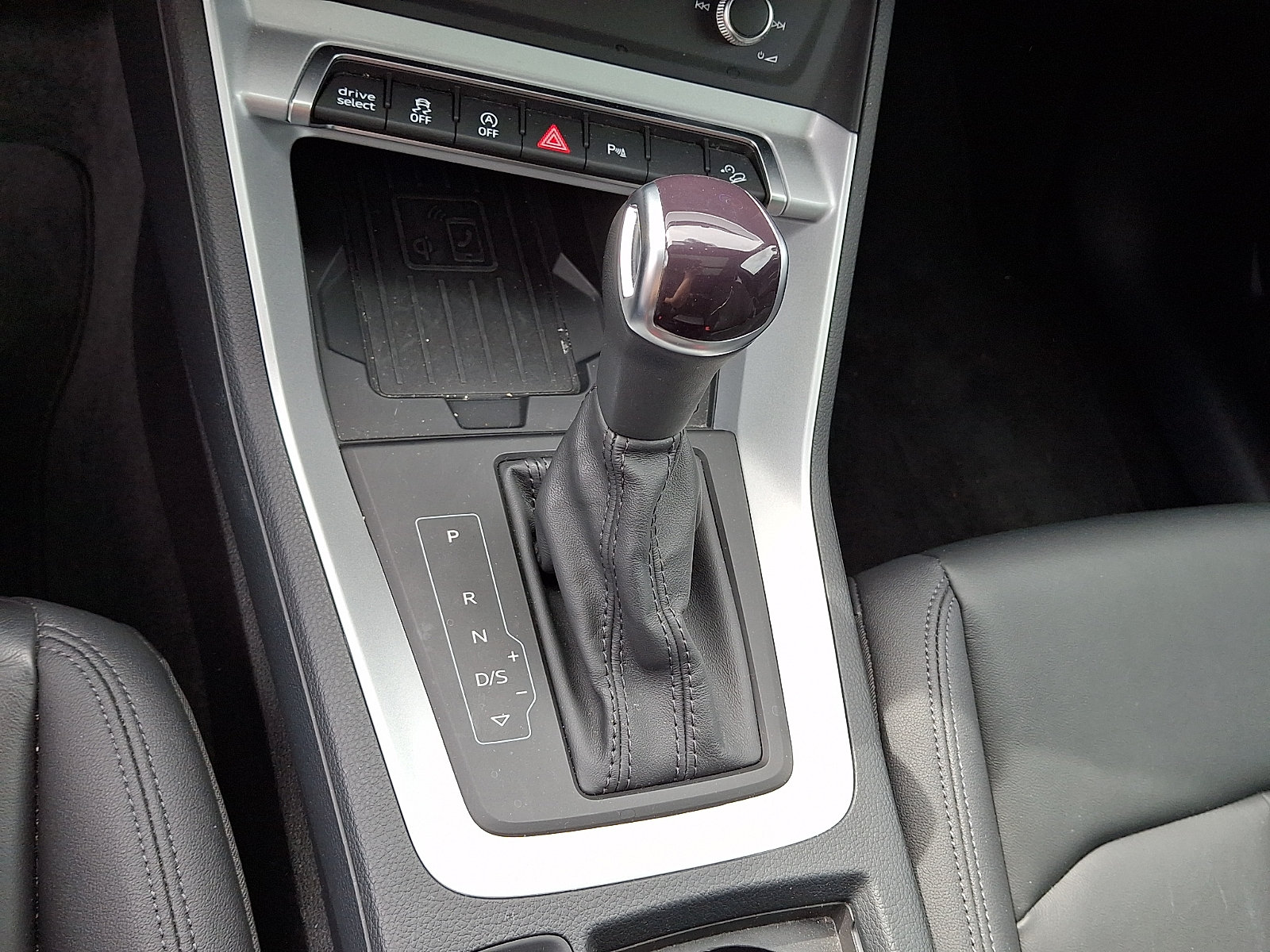 Used 2023 Audi Q3 2.0T Premium Plus AWD/4WD image 12