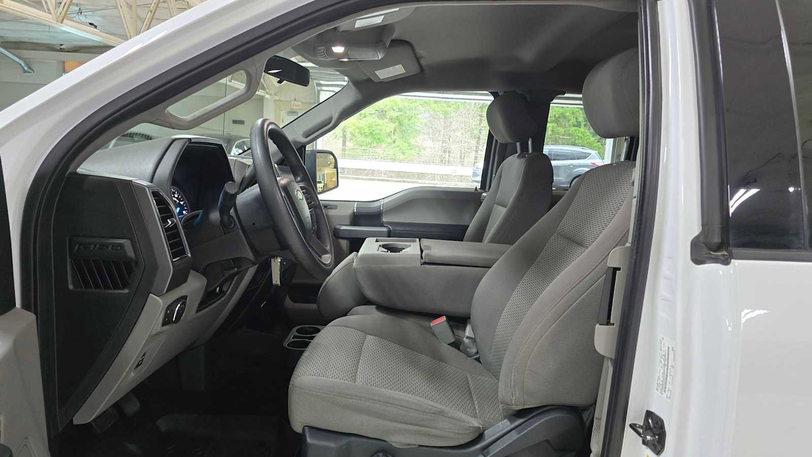 Used 2017 Ford F150 XLT RWD image 21