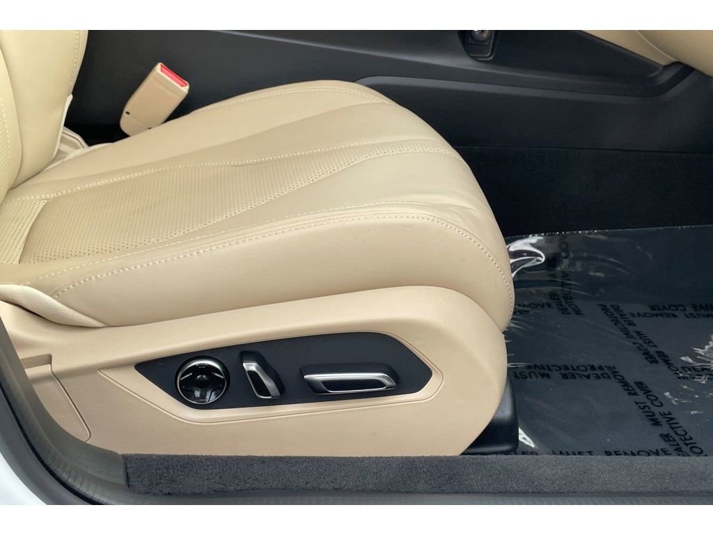 Certified 2025 Acura TLX w/ Technology Package image 21