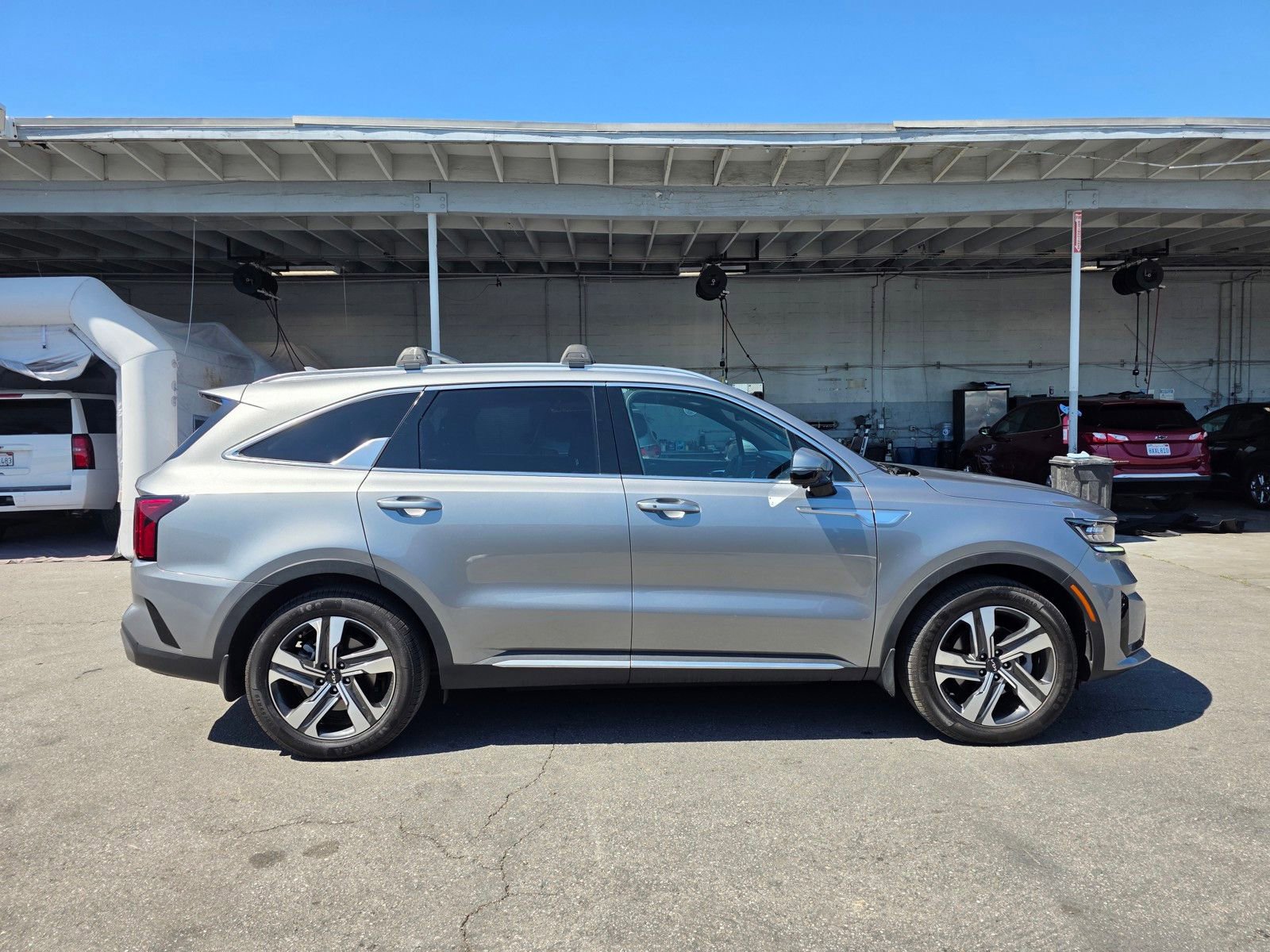 Used 2023 Kia Sorento SX Prestige image 8