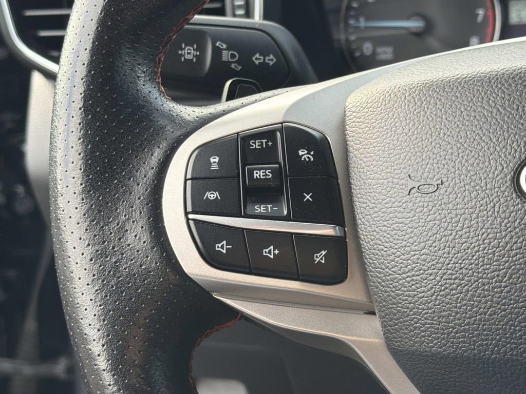 Certified 2022 Ford Explorer Timberline image 10